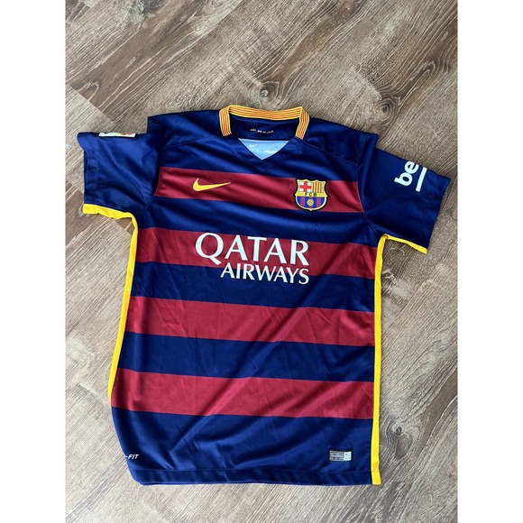 2015-2016 Nike Barcelona jersey Home Soccer Medium - Picture 1 of 5
